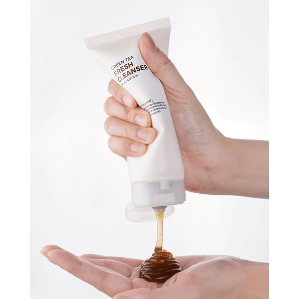 ISNTREE Green Tea Fresh Cleanser
